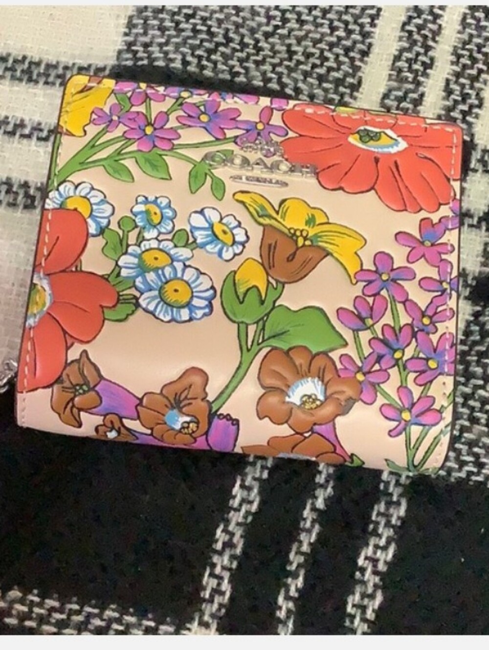 Coach floral leather snap wallet NWT
